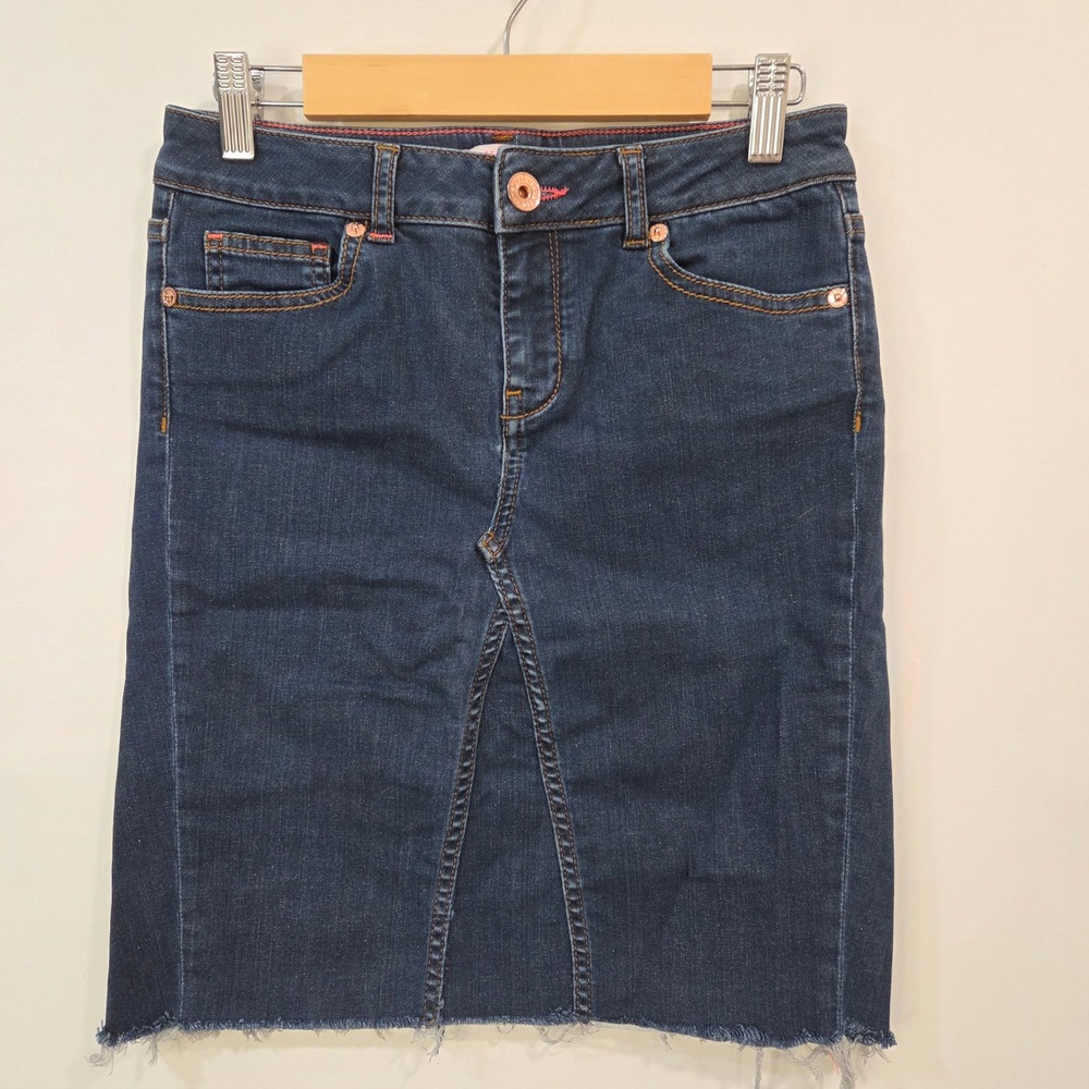 Ted Baker Womens Blue Denim Skirt 27 Raw Hem Stretch Casual Classic Festival